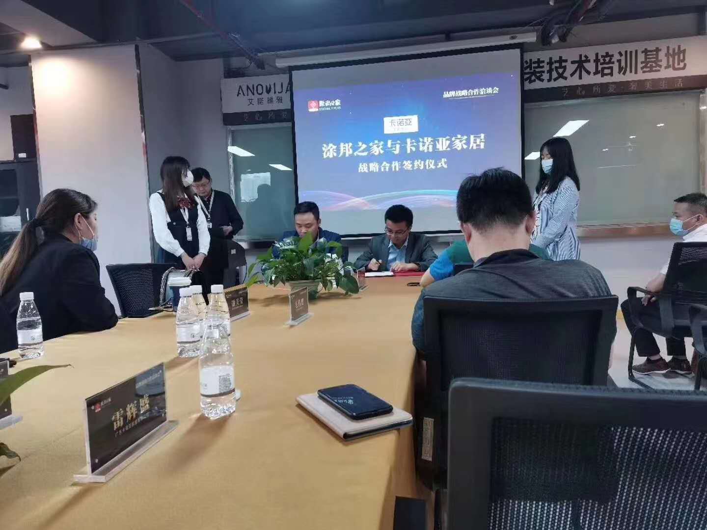 一線定制家居品牌做整裝，業(yè)績表現(xiàn)喜人